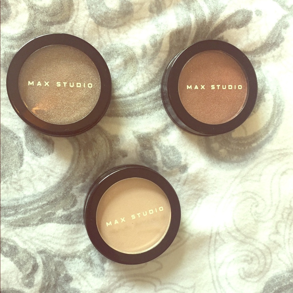 🌻Max Studio Eyeshadow Bundle🌻